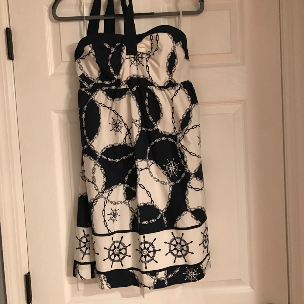 Vineyard vines dress